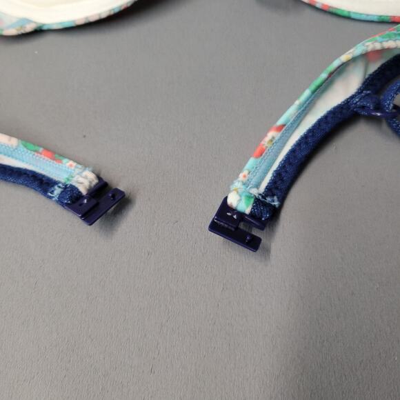 Agua Doce Brazilin Cheeky Bikini Swimsuit Womens M Blue Floral Underwire Padded - Picture 6 of 16